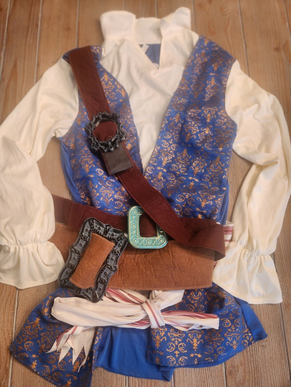 Disney's Pirates of the Carribean Mens Costume - size Large